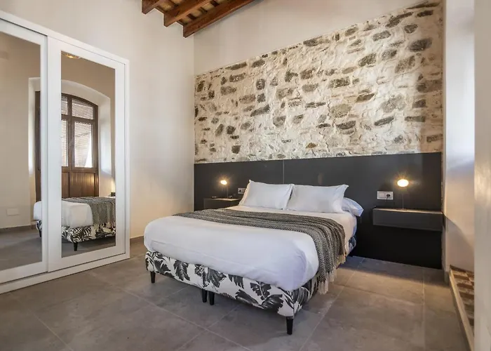 Trajano Premium Estudios By H
