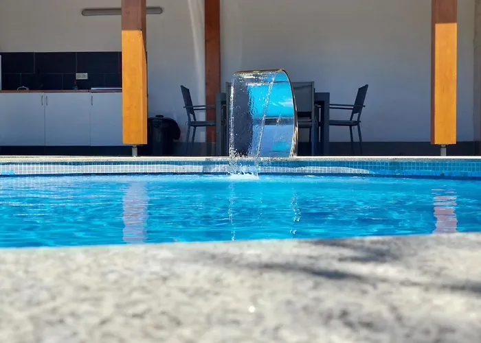 Casa Con Piscina Y Barbacoa
