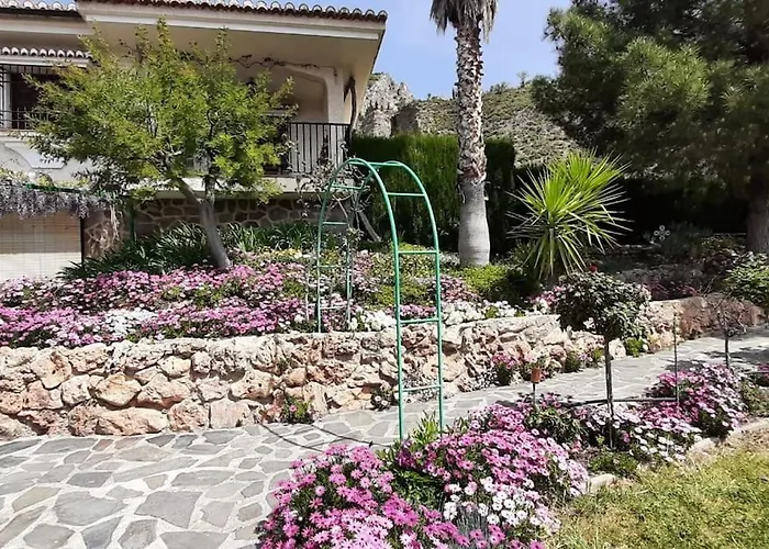 Casa Surya - Unique Country House Near Granada