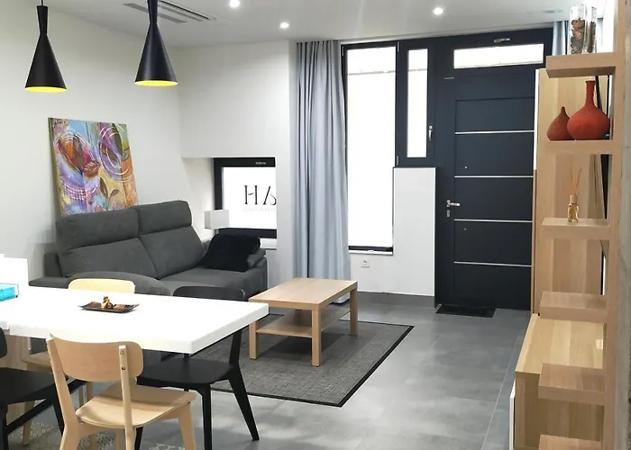 Asturin House - Parking Gratis
