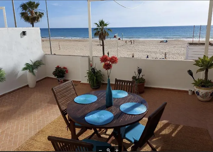 Amazing Frontal Beach Apartment #Traveller\'S Awards2023