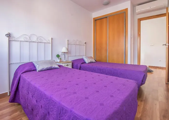 Villa Moderna Con Piscina