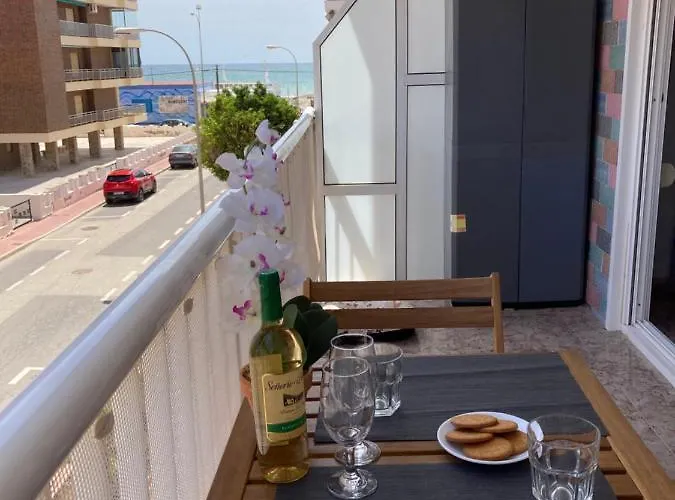 Amazing Time Apartment With 3 Bedrooms, 100M To The Grand Beach