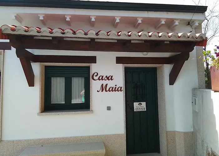 Hostel & Rooms Casa Maia
