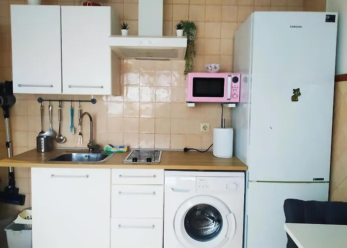 ApartaCuento con terraza Casco Antiguo