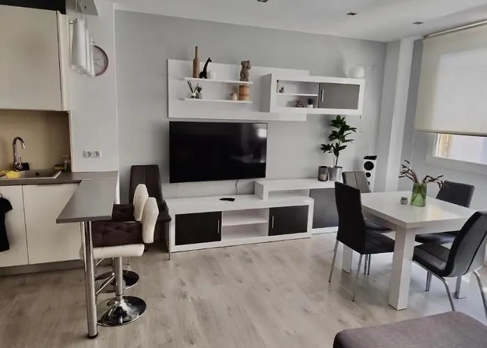 Cosy And Modern Puerto De Sagunto Holiday Flat