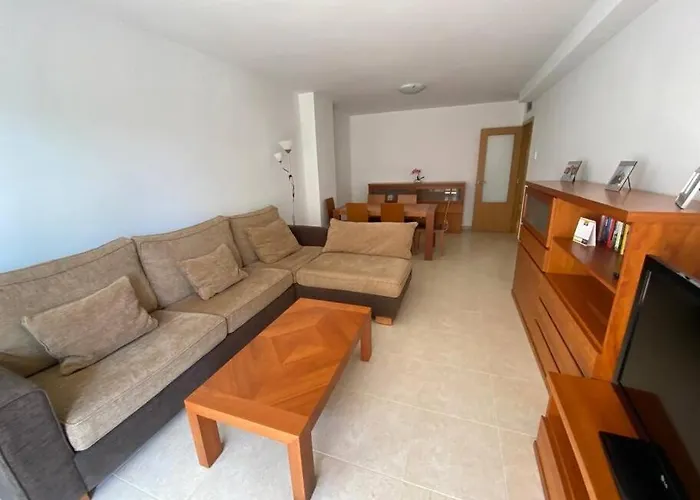 Modern Three Bedroom Flat
