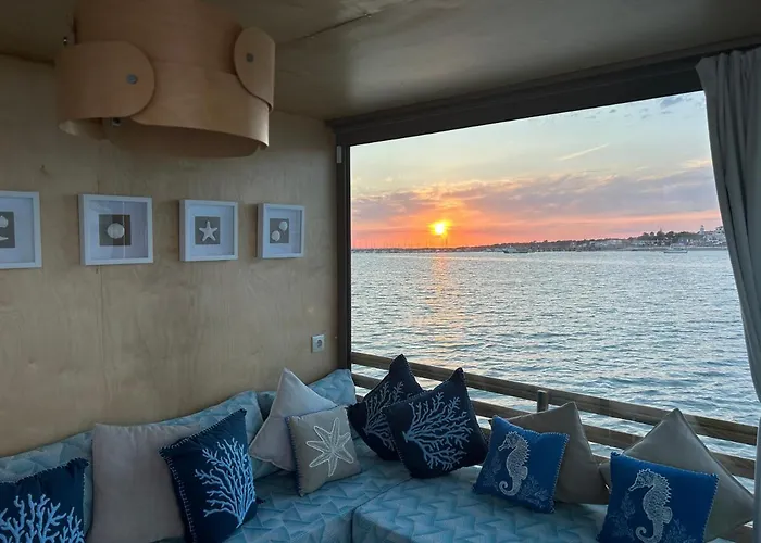 Casa Barco Miamar