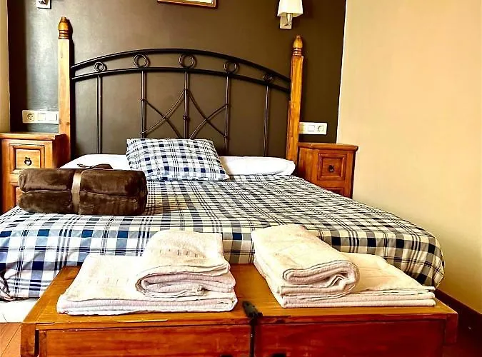 Apartamentos Turisticos Cuirgu