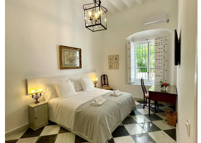 Gatu Premium Apartamento Palacio Oneto Con Jardin Privado \