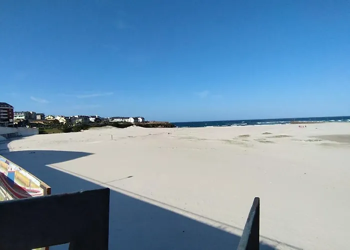 Apartamento En Foz. Primera Linea Playa Rapadoira
