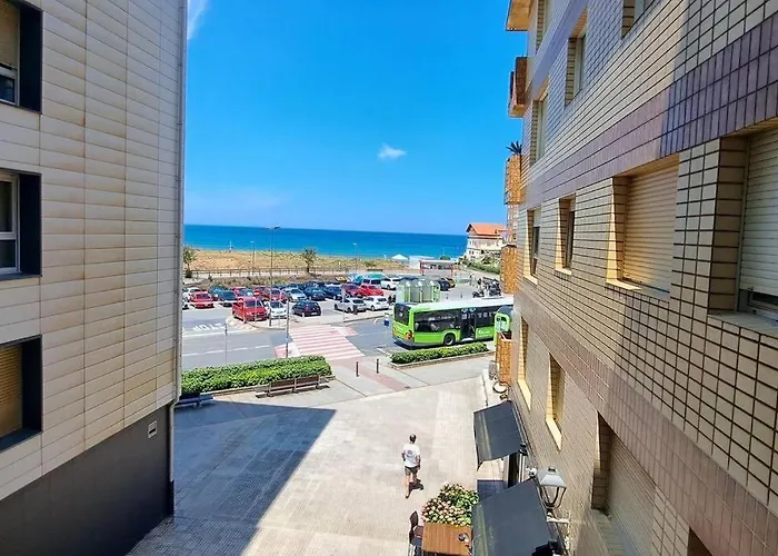 Apartamentos La Arena Zierbena 201