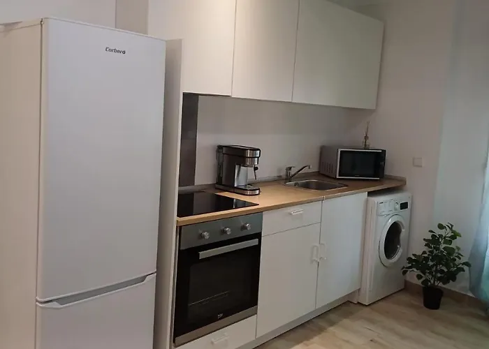 Apartamentos En Alameda Junto Al Corte Ingles