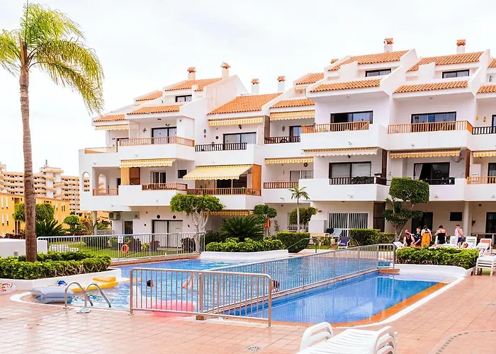 Live Los Cristianos Garden And Pool