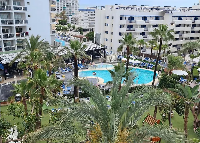 Lyrioshomes Dona Maria Beach , Los Patos 2