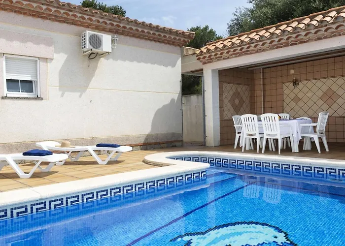 Villa Isabel By Interhome
