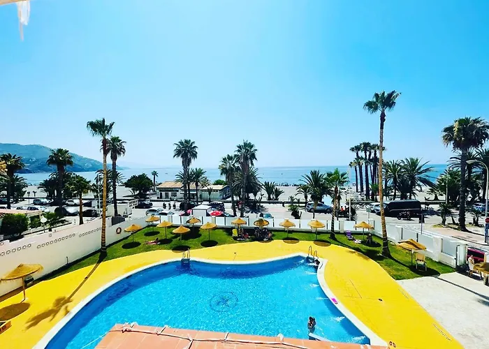 Velilla Park 2 Playa Y Piscina