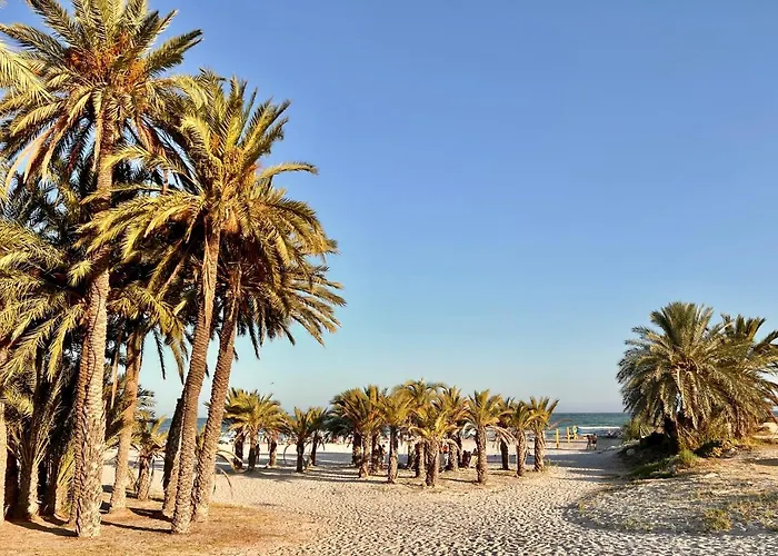 Sweet Sandy Beach - 1 Minute Walk To Mediterranean Beaches