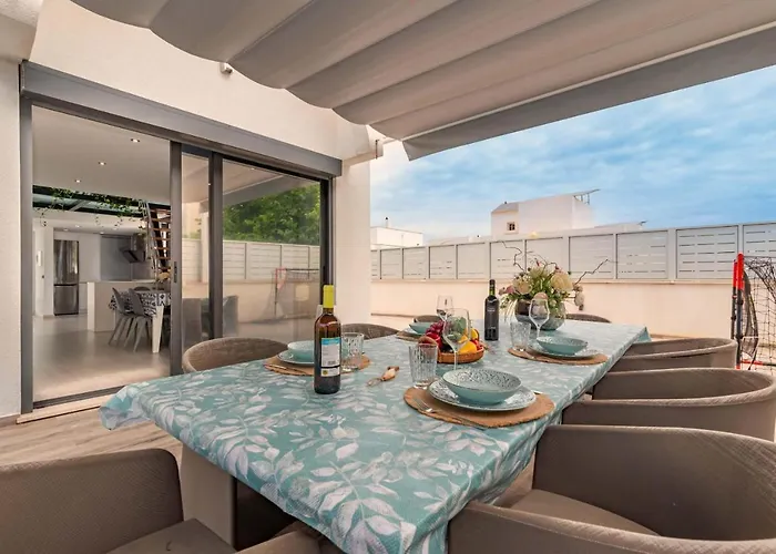 Villa Tania By Sealand Villas