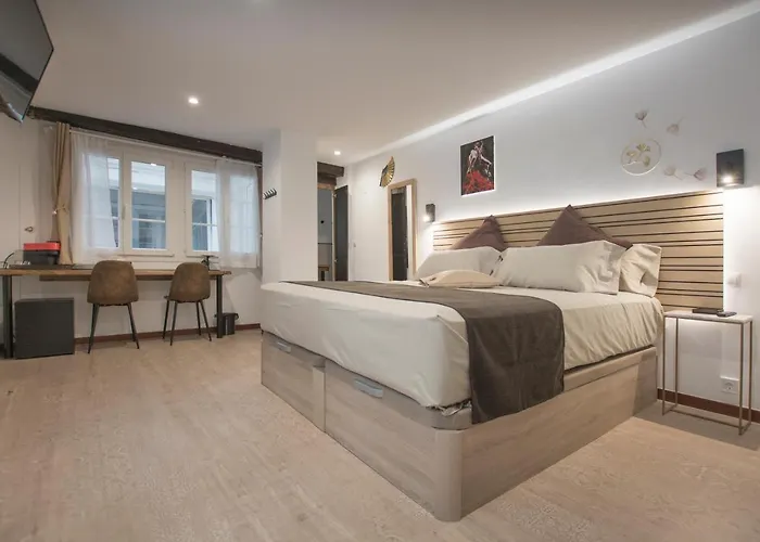 Emilysuites - Malaga Centro Historico