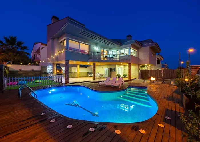 Villa Villa Luxury Rock Tirri By Interhome