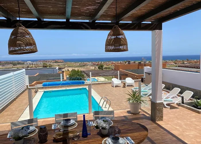 Casa Blanca - Sea Views - Private Pool - Wifi - Bbq
