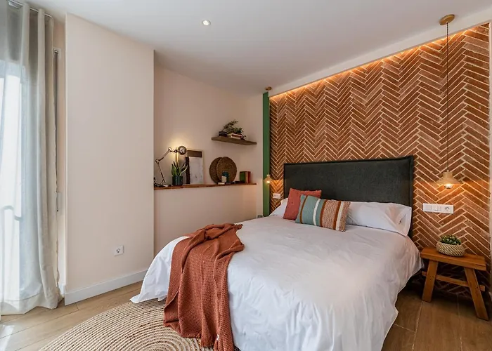 Vestal Suites Domo