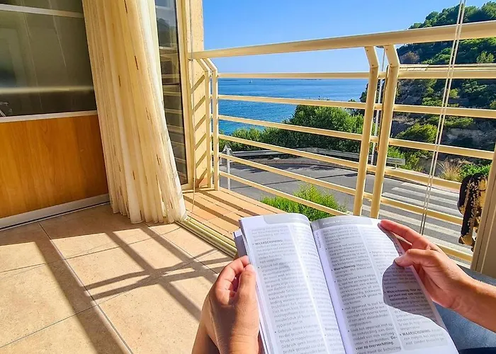 Apartamento A Primera Linea, Cala Manzanera
