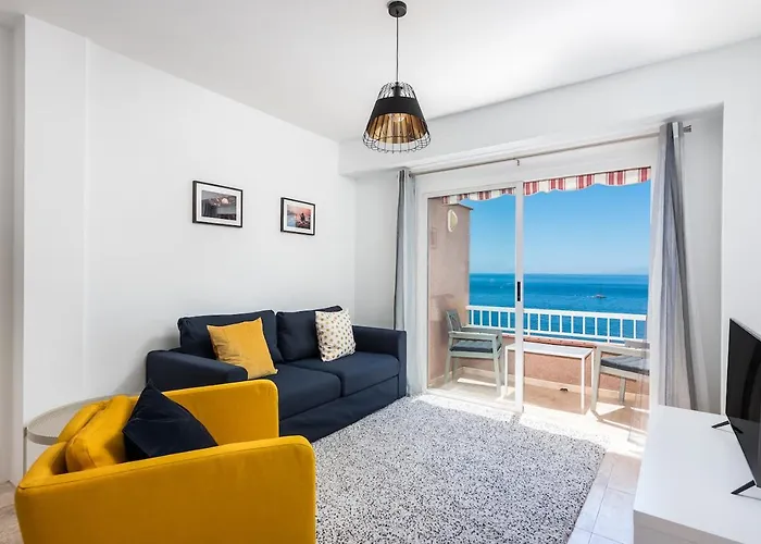 Bahia Cozy Ocean View Suite