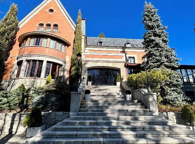 Palacio De Miraflores