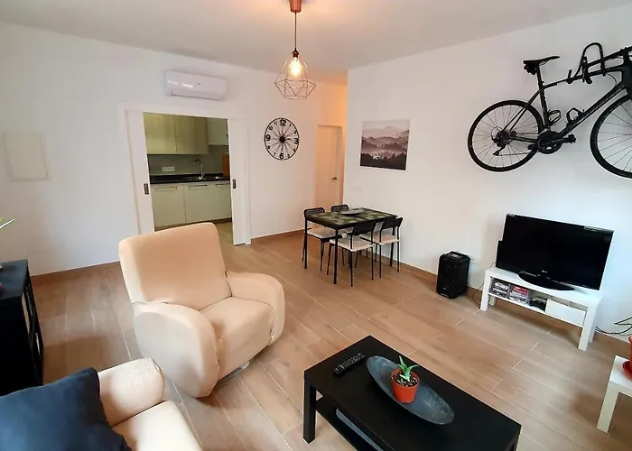 Awesome Home In The Picturesque City Of Ronda.