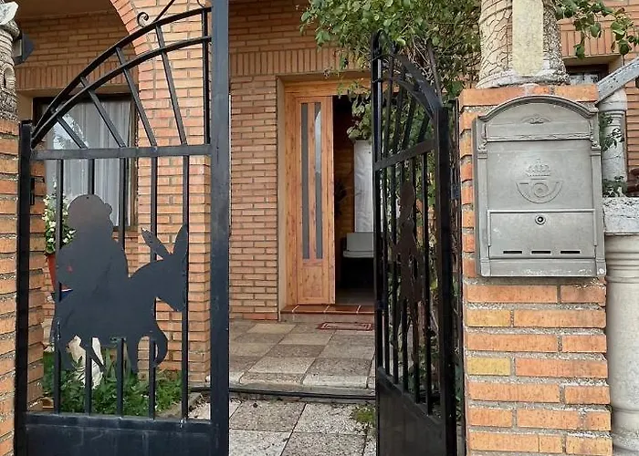 Hostal Cabaneros