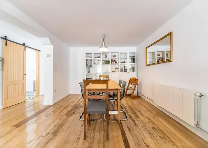 Apartamento De Diseno En El Centro De Castro Urdiales