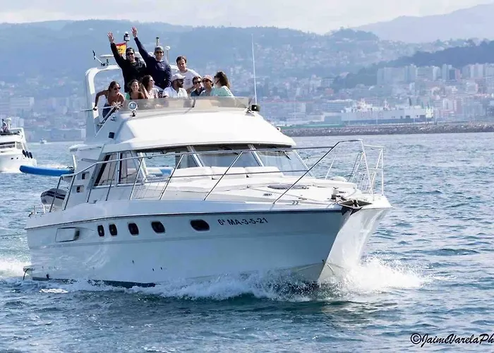 El Yate De La Ria