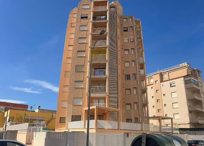 Atenas Solo Familias Serviplaya
