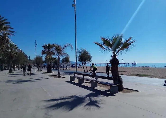 Apartamento Pb 30Min Sagrada Familia, 10 Min Playa