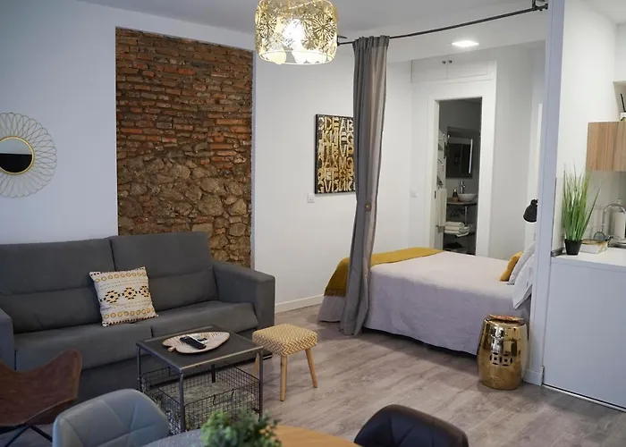 Apartamentos Suites Cariátide