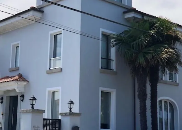 Villa Rosa Bella