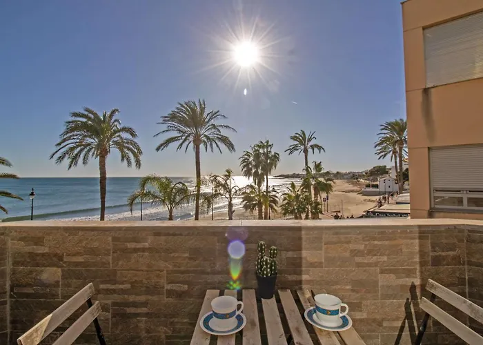 Luxury Beach House - Primera Linea Playa Cargador Albert Villas