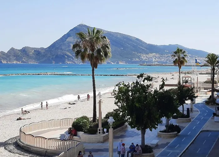 Apartamento Con Acceso Directo Al Mar En Altea Y Parking