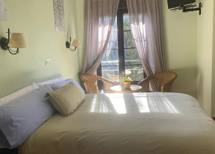 Hostal La Cigueña