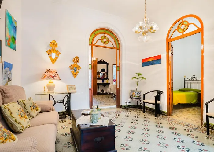 Una Casa Azul