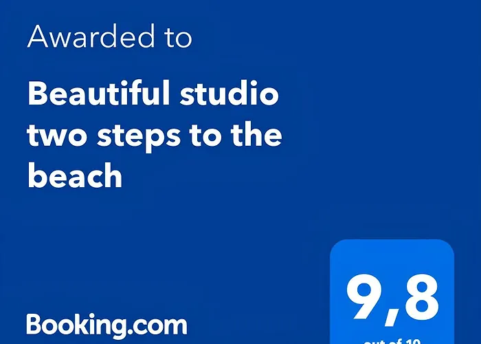 Beautiful Studio Two Steps To The Beach