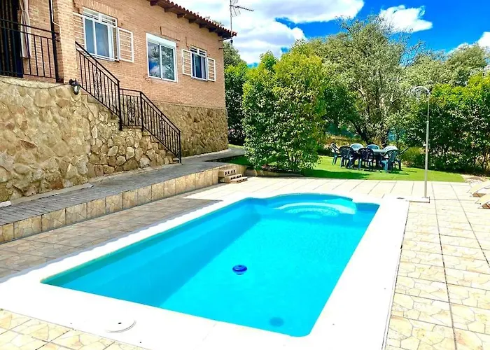 Villa Preciosa Con Hermosas Vistas.