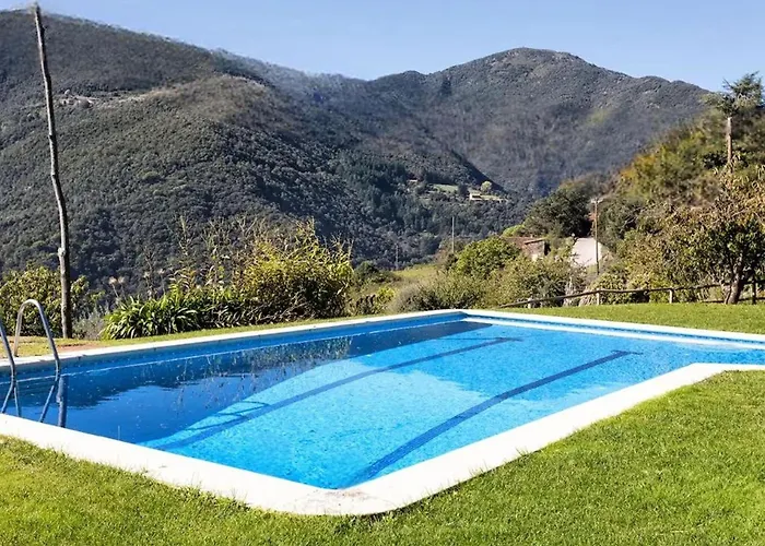 Rural Apartment With Nice Views And Shared Pool