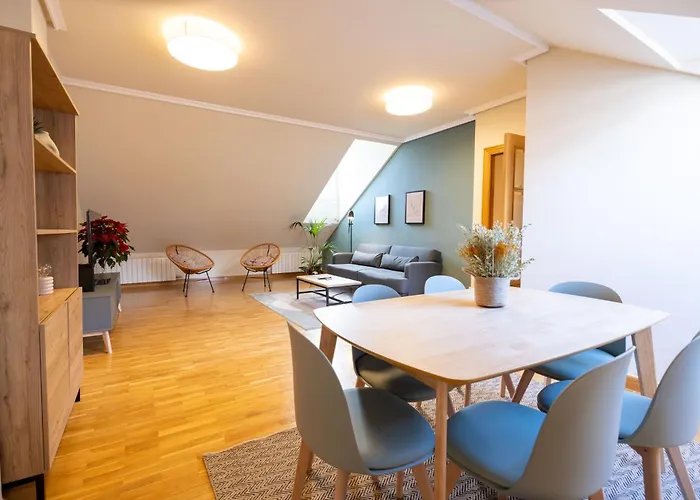 Atuaire Home La Merced En El Centro Historico De Burgos Parking Incluido