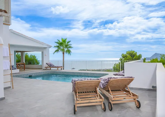 Villa La Corniche Piscine, Parking & Wi-Fi