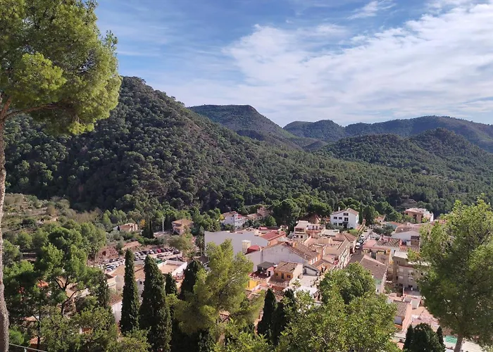 Chalet Montprats, Serra