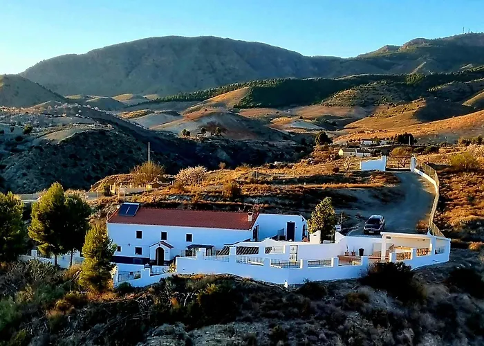 Cortijo Nudista Con Vistas