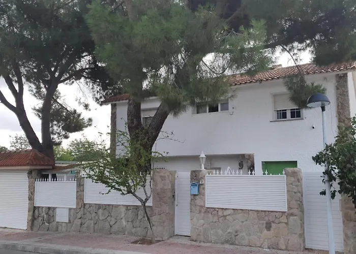 Casa Pinares